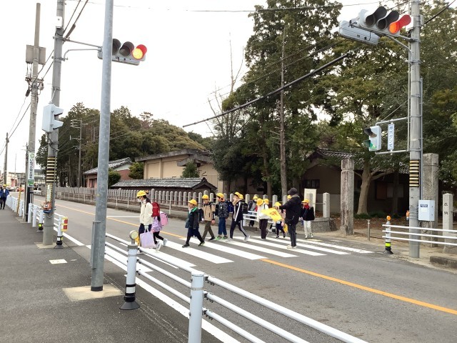 070109_さざんかあいさつ運動　２日目 (2).JPG