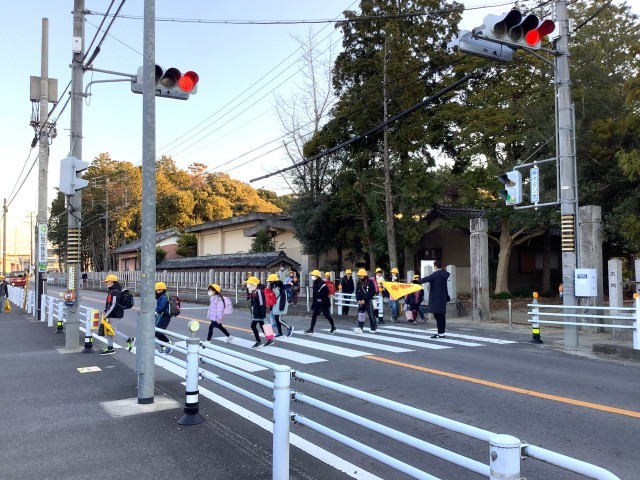 070114_さざんかあいさつ運動　４日目 (13).JPG