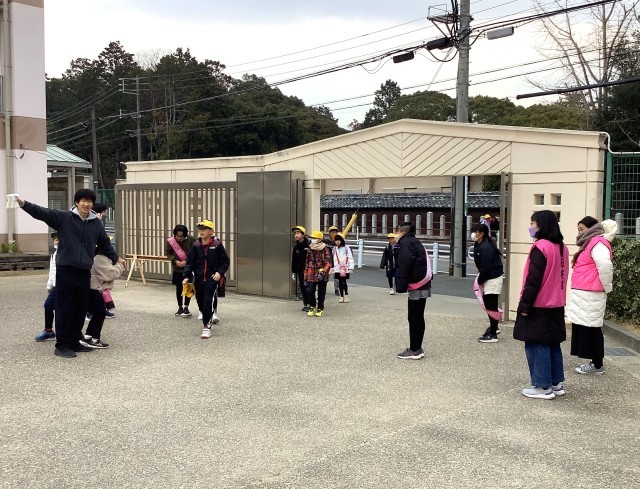 070115_さざんかあいさつ運動　５日目 (8).JPG