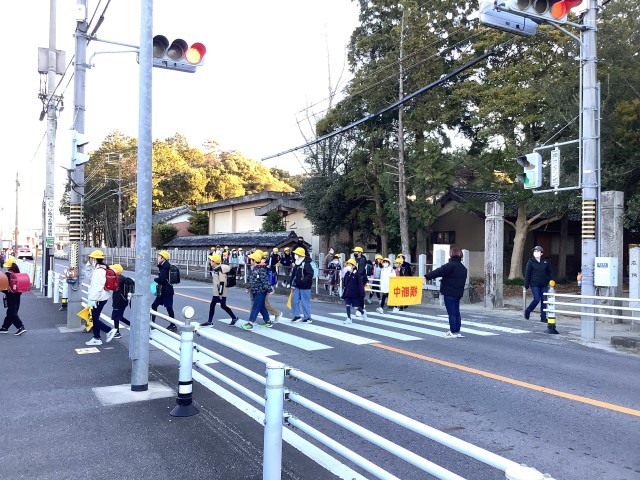 070116_さざんかあいさつ運動　６日目 (3).JPG