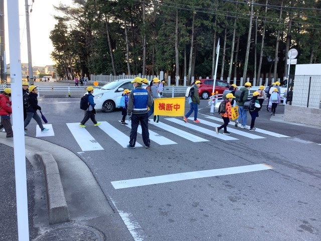 070116_さざんかあいさつ運動　６日目 (18).JPG