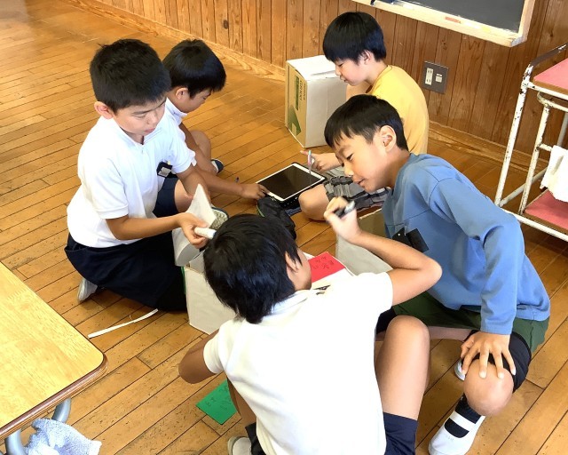 061021_４－２　さくらい学習　活動中 (8).JPG