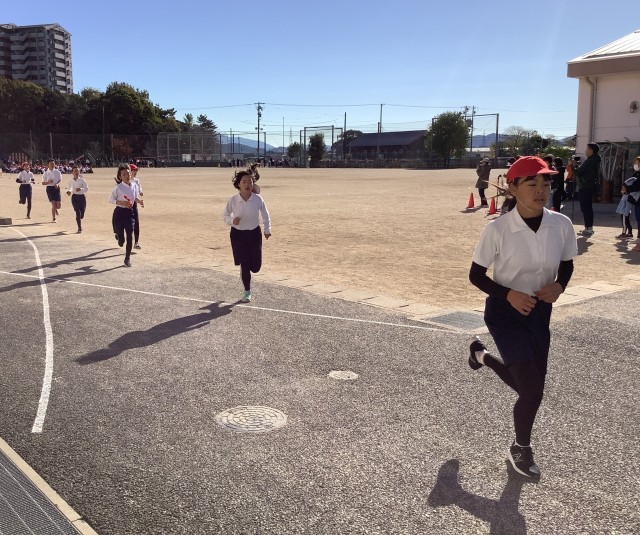 安城市立桜井小学校 | 学校日記 | 11月21日 マラソン大会 6 安城市立桜井小学校 | 学校日記 | 11月21日 マラソン大会 6