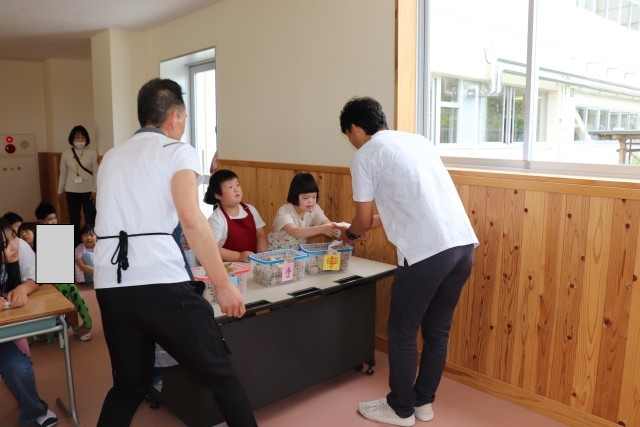 どうぞ！！
