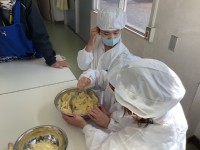 ポテトをつぶすよ