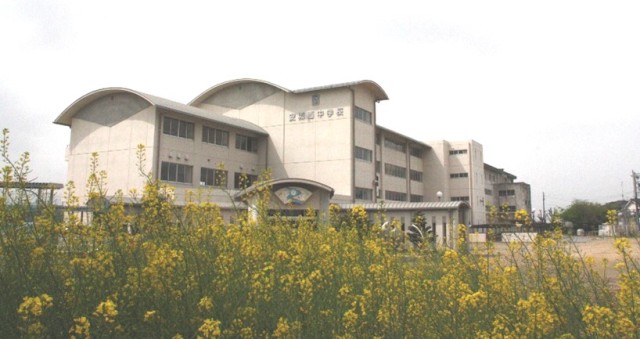 学校風景.jpg