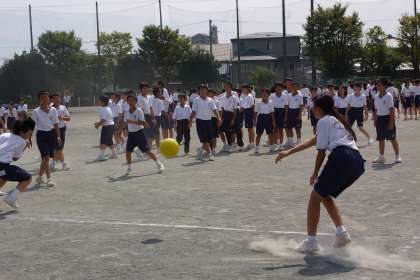 外で遊ぼう運動